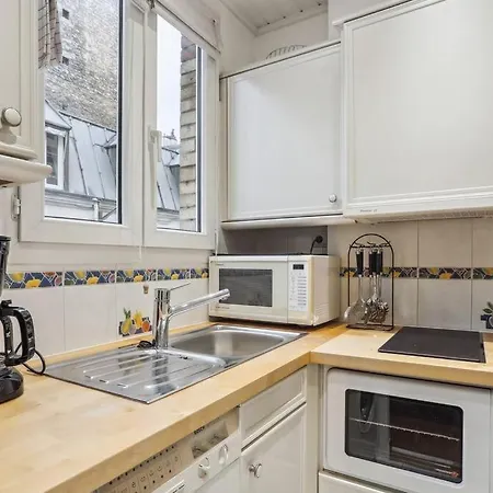 Апартаменты Modern Flat In - Heart Of Xvieme Париж